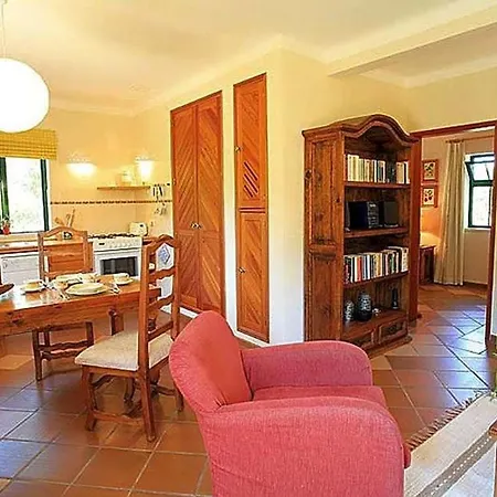 Villa Sleeps 10 Pool Air Con Wifi Lagos